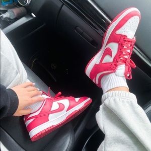 NIKE DUNK LOW WOMEN ARCHEO PINK WHITE